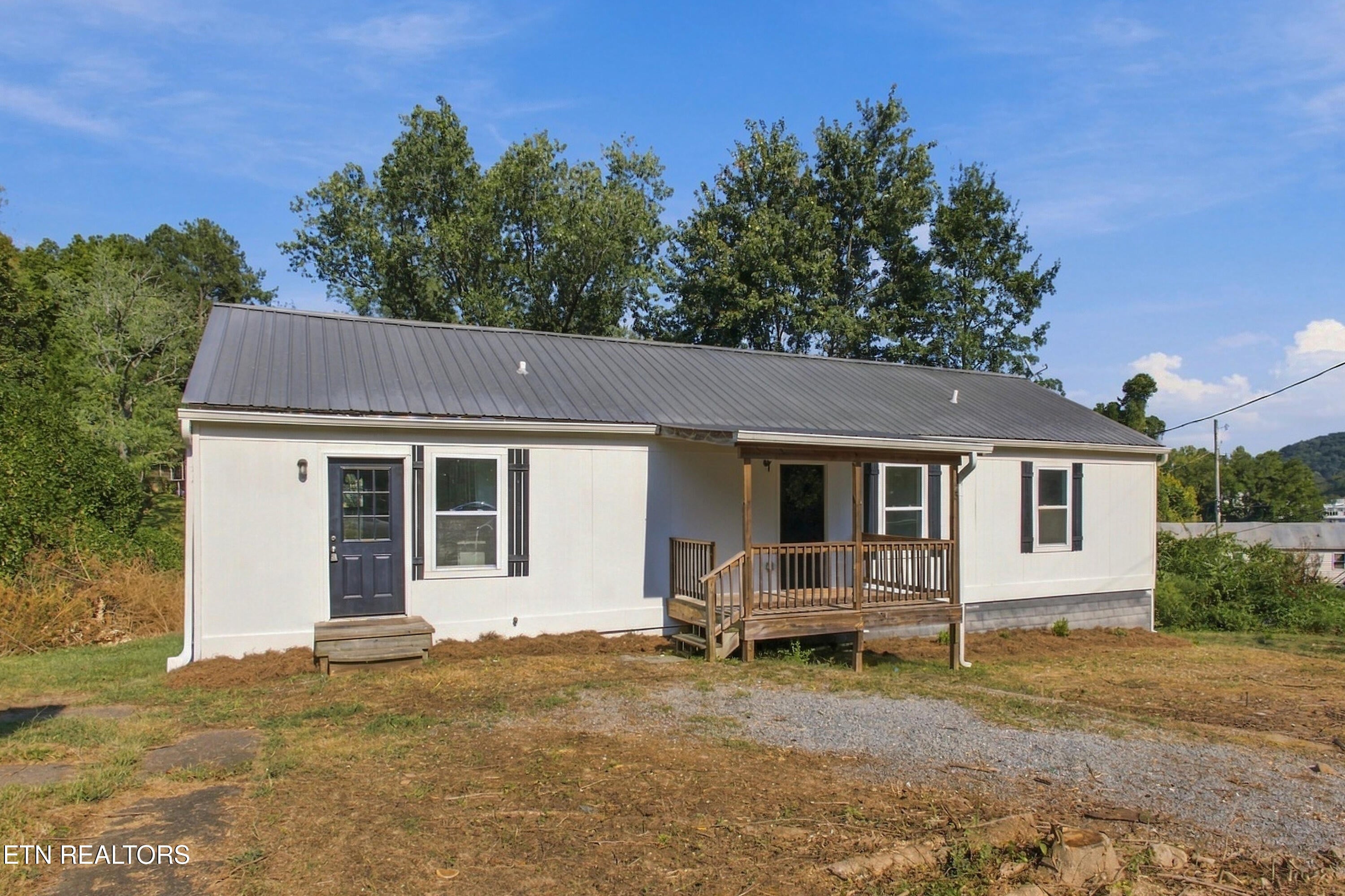 127 Jarrett Lane