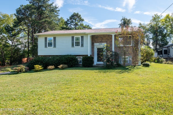 1406 BARCELONA DR, KNOXVILLE, TN 37923 - Image 492e8ce9f749a605051b6ecefadcd2d2/1850777399