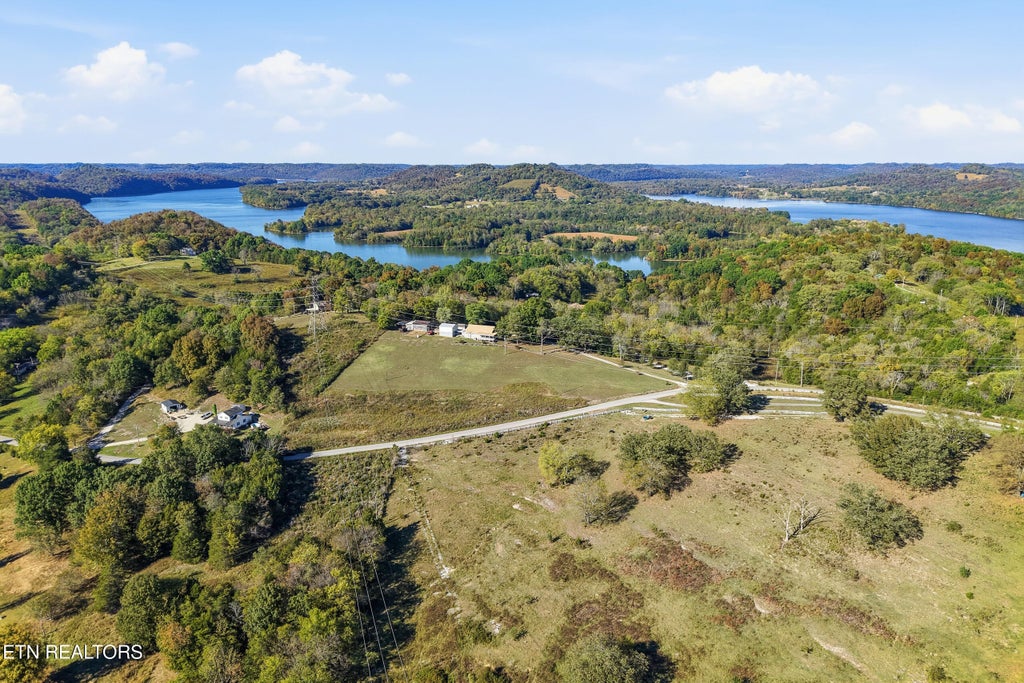 Photo of 00 Sullivans Bend Rd, Elmwood, TN 38560 (MLS # 1360056)