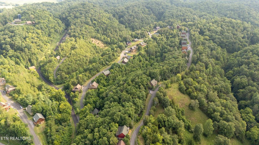 Photo of Wingspan Drive, Sevierville, TN 37862 (MLS # 1308708)