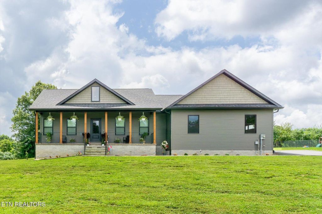 Photo of 138 Perry Creek Drive, Crossville, TN 38572 (MLS # 1280264)