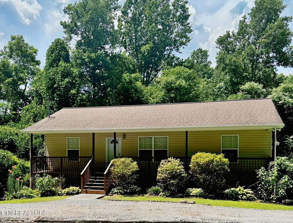 Photo of 239 Old Clinton Hwy, Powell, TN 37849 (MLS # 1308391)