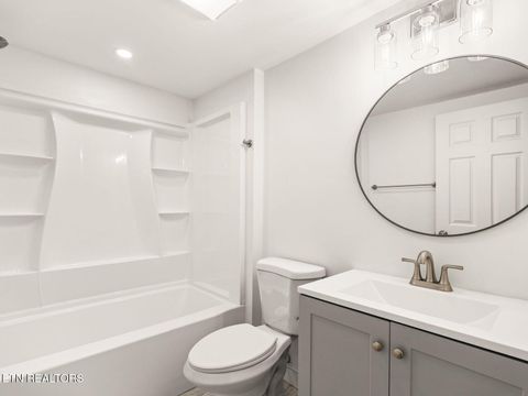 Tiny photo for 204 E Caldwell Ave, Knoxville, TN 37917 (MLS # 1330689)