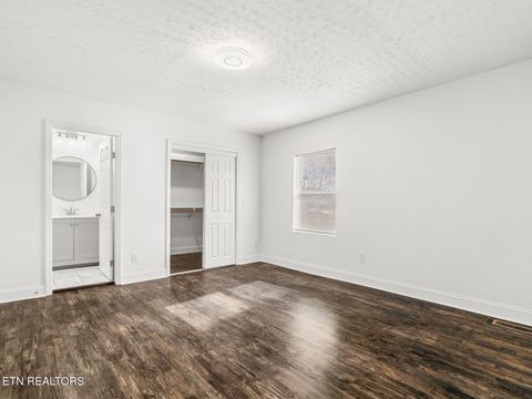 Tiny photo for 204 E Caldwell Ave, Knoxville, TN 37917 (MLS # 1330689)