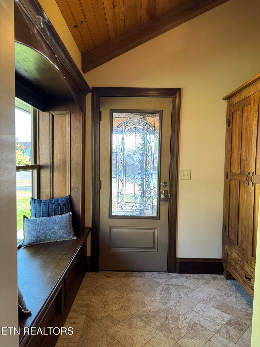 Photo of 3524 Pinewood Place, Kingsport, TN 37664 (MLS # 1339273)