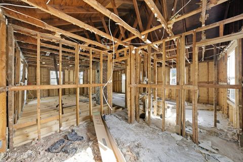 Tiny photo for 2009 Seminole Ave, Knoxville, TN 37915 (MLS # 1319139)