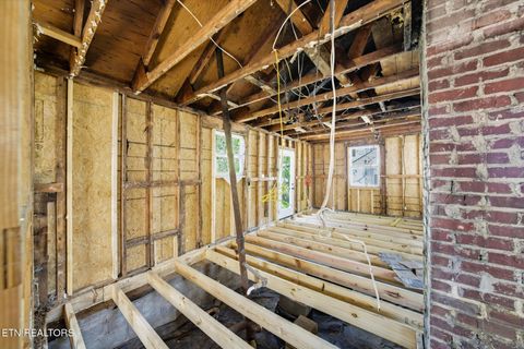 Tiny photo for 2009 Seminole Ave, Knoxville, TN 37915 (MLS # 1319139)