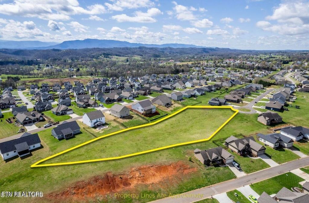 Photo of 82 Alden Glenn Court, Sevierville, TN 37876 (MLS # 1299107)