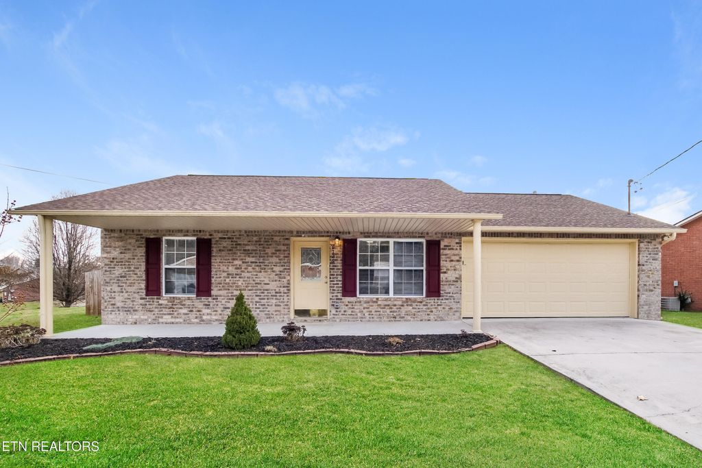 Photo of 6726 Puritan Lane, Corryton, TN 37721 (MLS # 1307917)