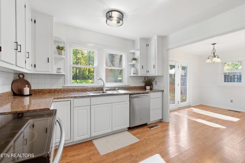 Tiny photo for 2728 Forestdale Ave, Knoxville, TN 37917 (MLS # 1357459)
