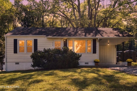 Tiny photo for 2728 Forestdale Ave, Knoxville, TN 37917 (MLS # 1357459)