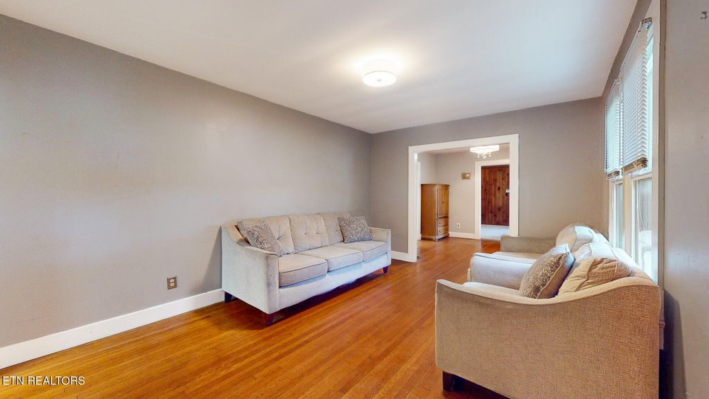 Photo of 4422 Singleton Station Rd, Louisville, TN 37777 (MLS # 1300631)