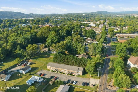 Tiny photo for 706 E Inskip Drive, Knoxville, TN 37912 (MLS # 1354944)