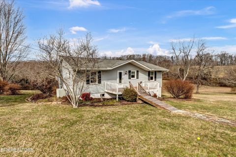 6715 Happy Hollow Rd Lenoir City TN 37771