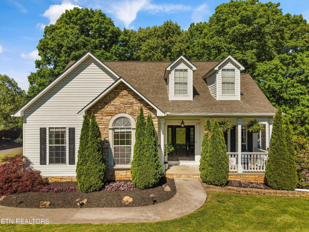 Photo of 6759 Fox Manor Blvd, Knoxville, TN 37909 (MLS # 1339360)