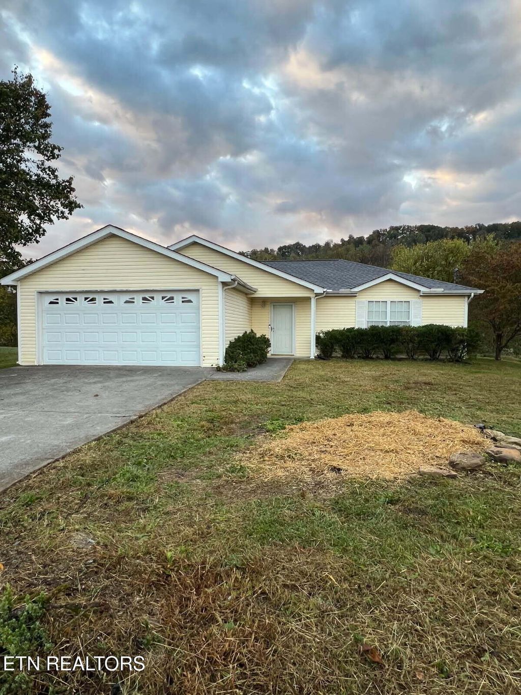 Photo of 6416 Wilmouth Run Rd, Knoxville, TN 37918 (MLS # 1333398)