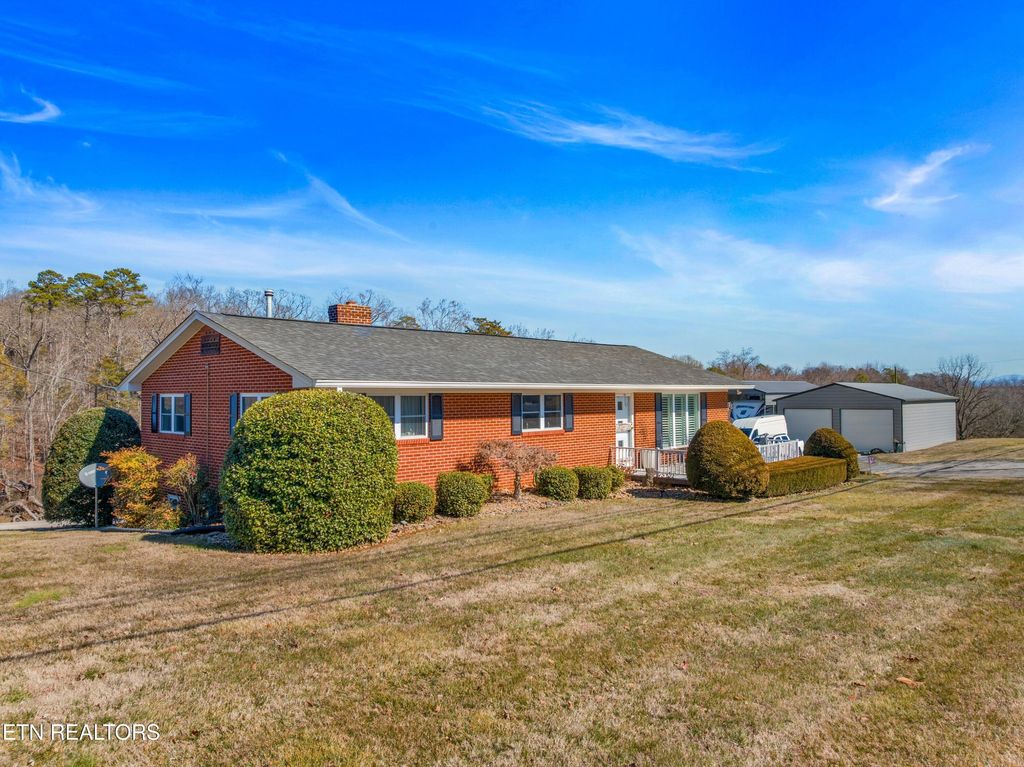 Photo of 1076 Gay St, Dandridge, TN 37725 (MLS # 1330002)