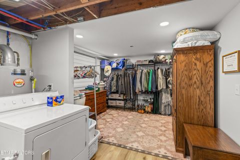 Tiny photo for 1076 Gay St, Dandridge, TN 37725 (MLS # 1330002)