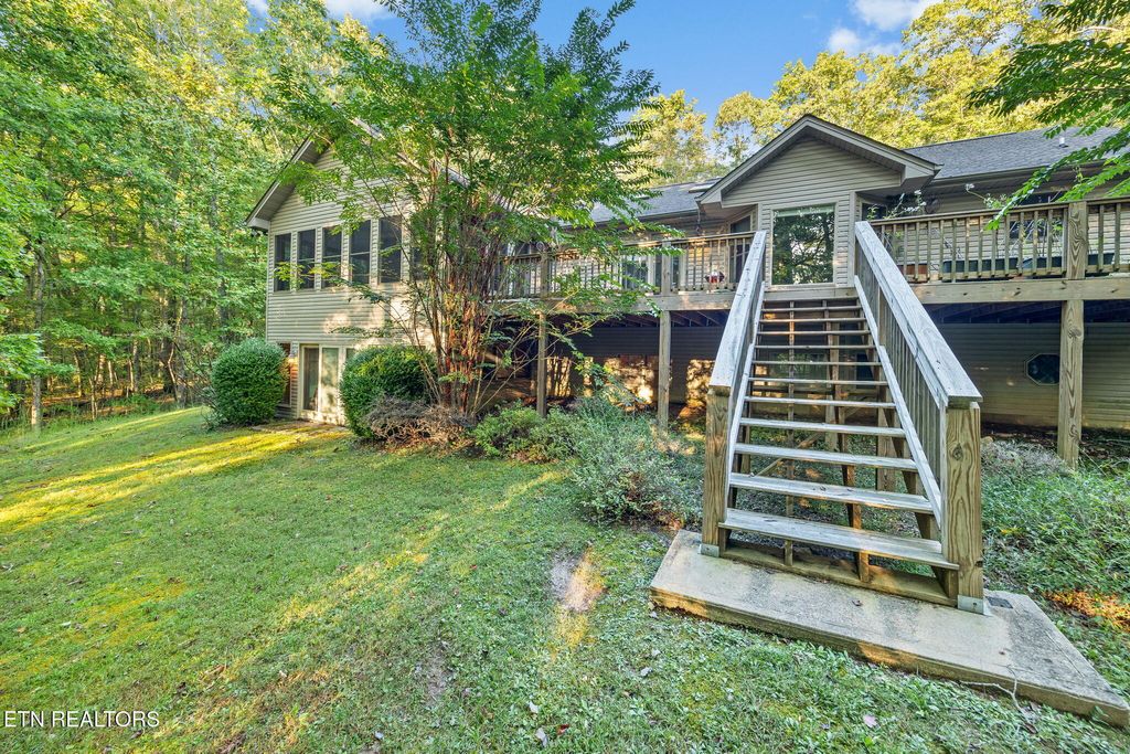 Photo of 34 Cove Place, Monterey, TN 38574 (MLS # 1318539)