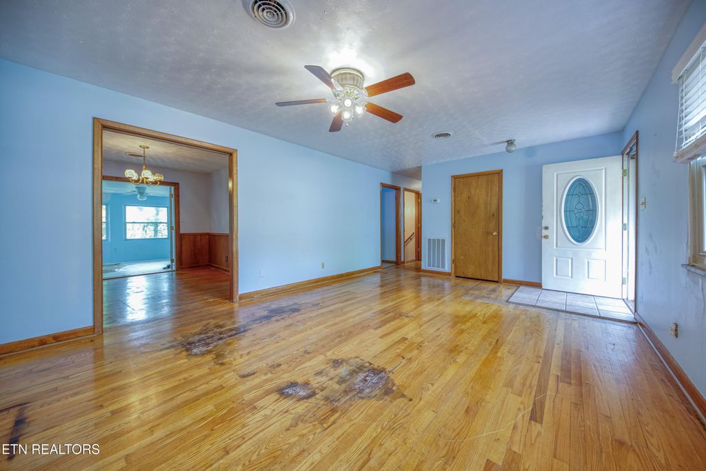 Photo of 1525 Arrow Wood Rd, Knoxville, TN 37919 (MLS # 1337042)