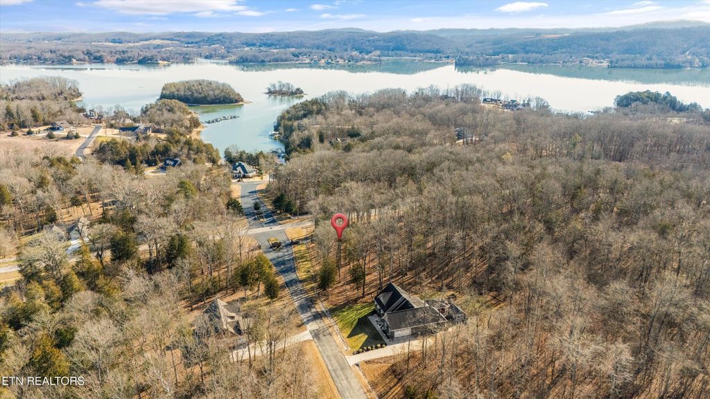 Photo of 378 Walking Horse Tr, Rockwood, TN 37854 (MLS # 1337189)