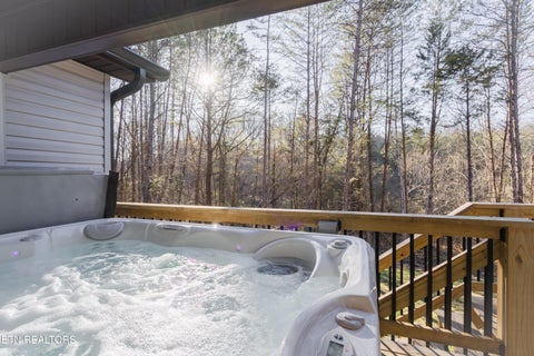 Tiny photo for 104 Elohi Lane, Loudon, TN 37774 (MLS # 1355204)