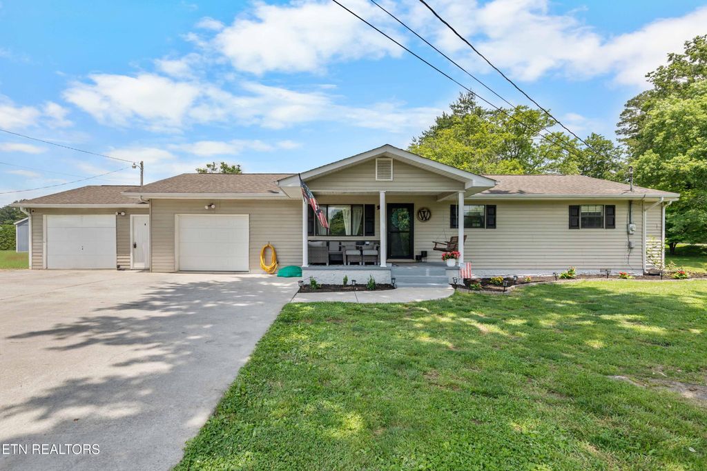 Photo of 509 Camp Ridge Rd, LaFollette, TN 37766 (MLS # 1344593)