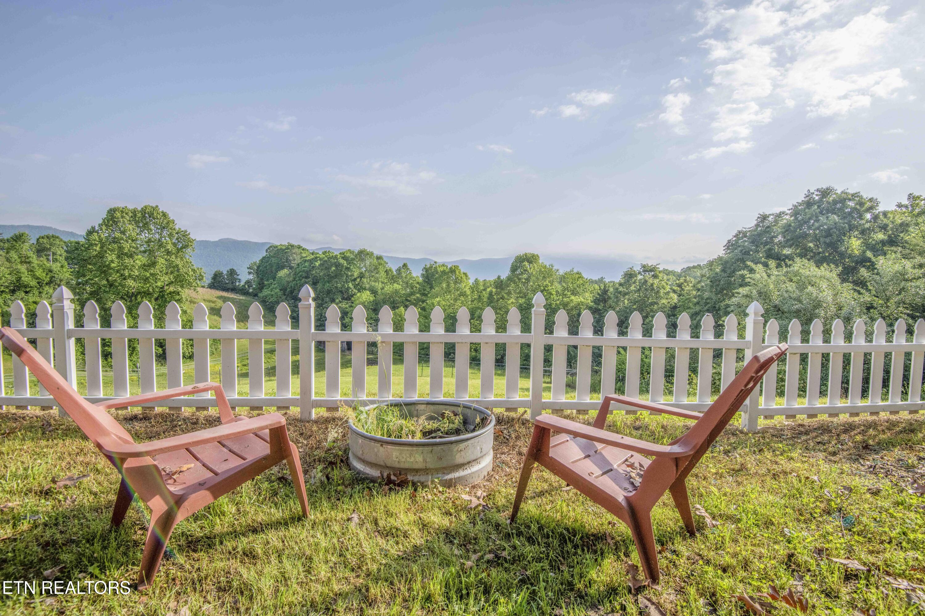 813 Stiner Ln. Lane