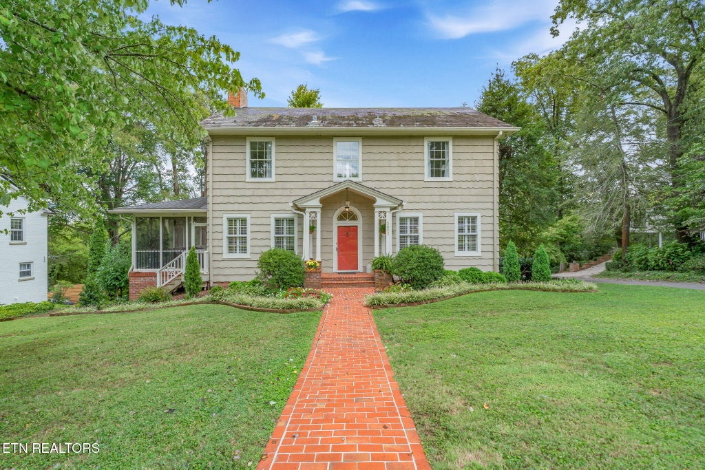 Photo of 3852 Woodhill Place, Knoxville, TN 37919 (MLS # 1359130)