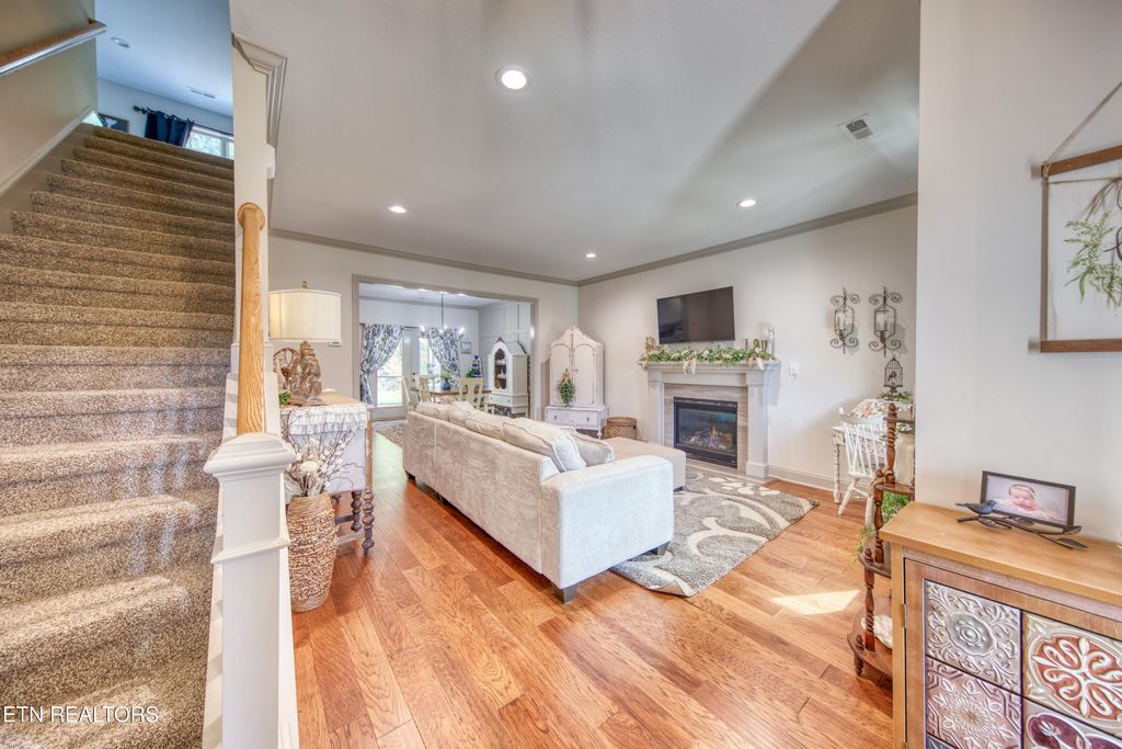 Photo of 1152 Madison Oaks Rd, Knoxville, TN 37924 (MLS # 1339108)