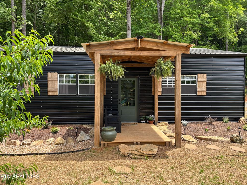 Photo of 361365 County Road 38, Riceville, TN 37370 (MLS # 1332131)