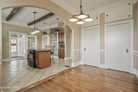 Tiny photo for 518 N Main Street St, Clinton, TN 37716 (MLS # 1354156)