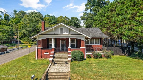 Photo of 518 N Main Street St, Clinton, TN 37716 (MLS # 1354156)