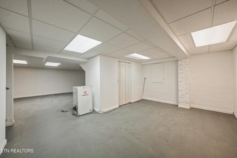 Tiny photo for 518 N Main Street St, Clinton, TN 37716 (MLS # 1354156)