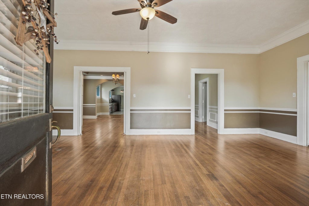 Photo of 518 N Main Street St, Clinton, TN 37716 (MLS # 1354156)