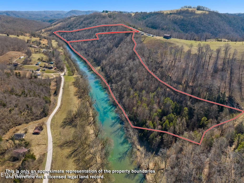 Photo of TBD Cave Springs Rd, Tazewell, TN 37879 (MLS # 1292579)