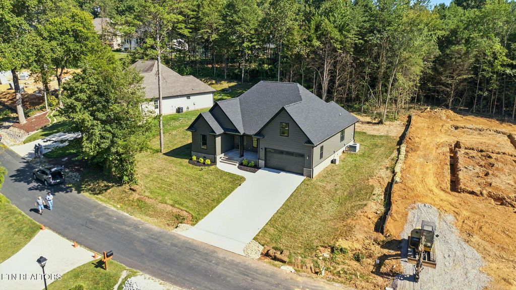 Photo of 121 Inagehi Way, Loudon, TN 37774 (MLS # 1314101)