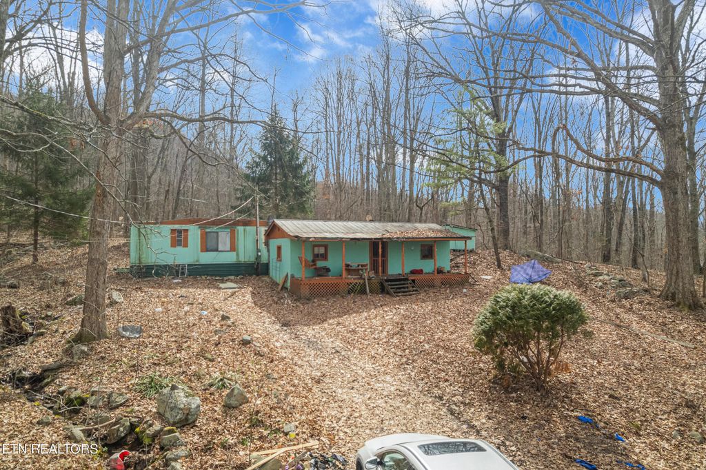 Photo of 3696 Collier Loop, Dandridge, TN 37725 (MLS # 1330591)