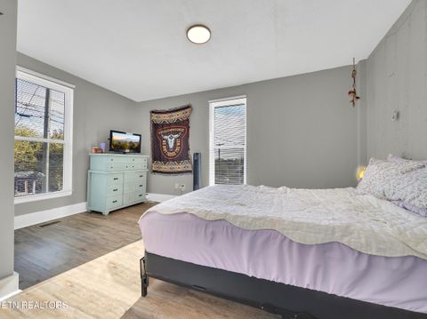 Tiny photo for 2123 Vermont Ave, Knoxville, TN 37921 (MLS # 1328765)