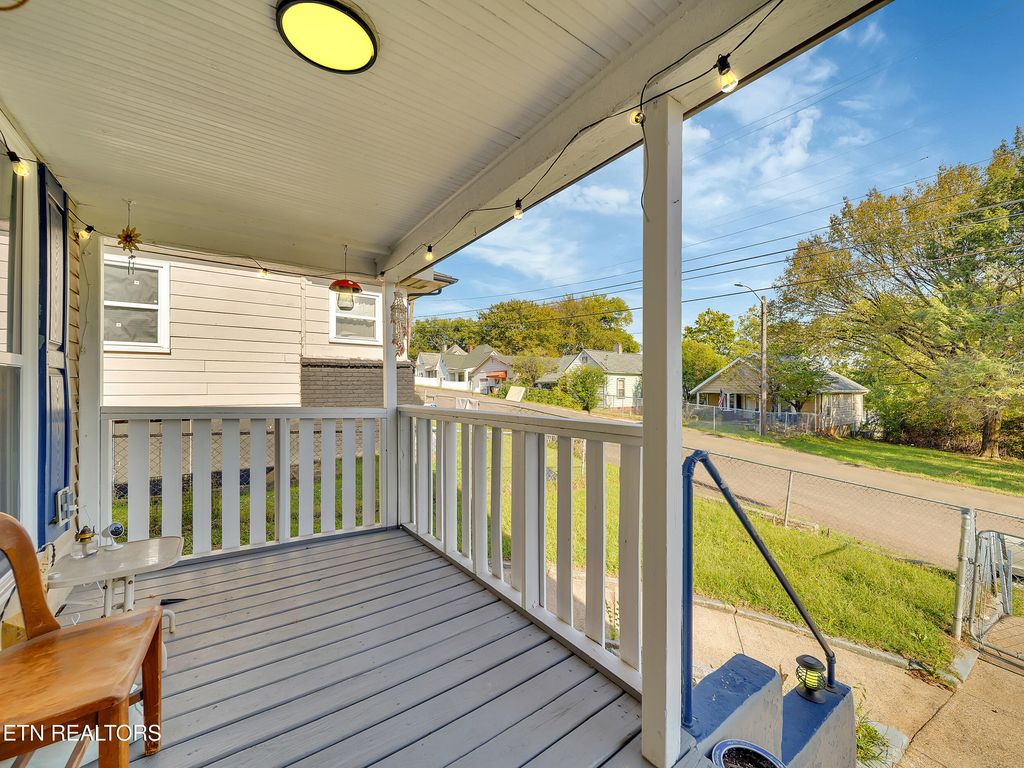 Photo of 2123 Vermont Ave, Knoxville, TN 37921 (MLS # 1328765)