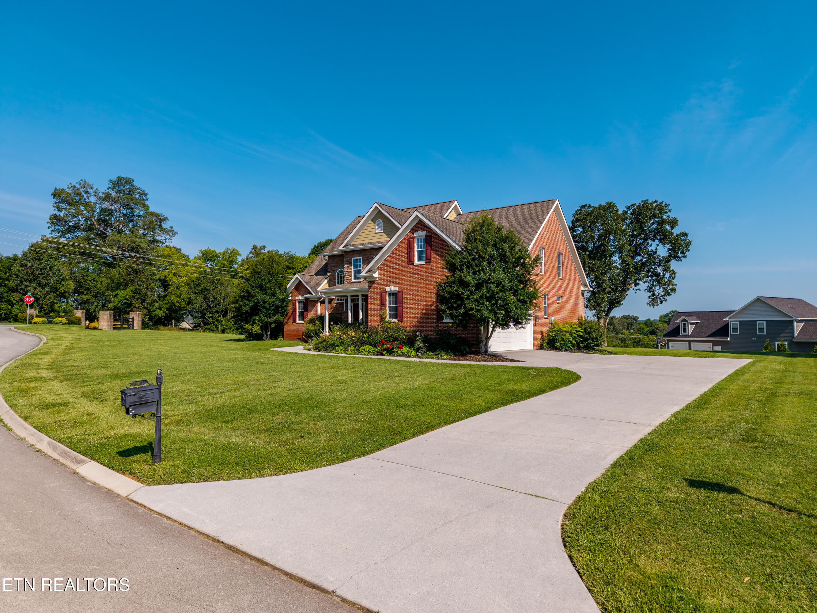 3205 Whittenburg Drive