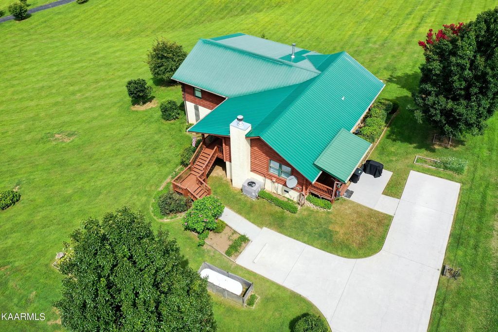 Photo of 1029 Little Springs Tr, Townsend, TN 37882 (MLS # 1188003)