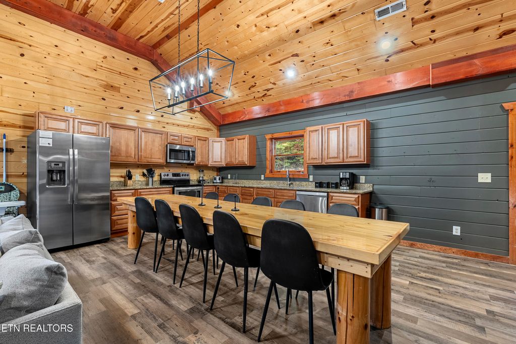 Photo of 1628 Barn Door Lane, Sevierville, TN 37862 (MLS # 1321032)