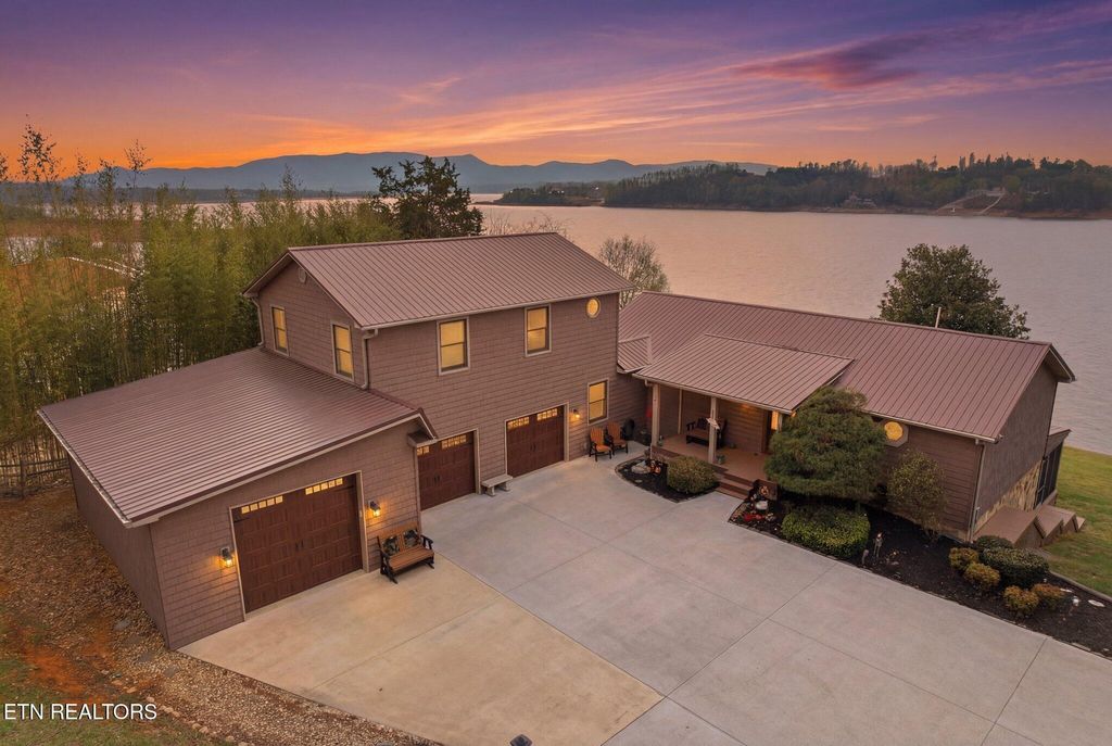 Photo of 468 Trotline Rd, Dandridge, TN 37725 (MLS # 1333978)