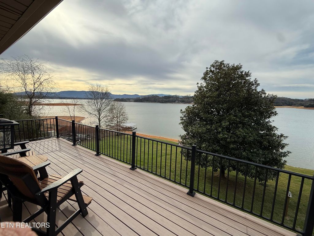 Photo of 468 Trotline Rd, Dandridge, TN 37725 (MLS # 1333978)