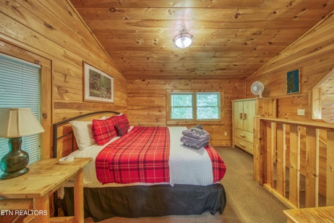 Tiny photo for 520 Ogle Drive, Pigeon Forge, TN 37863 (MLS # 1355474)