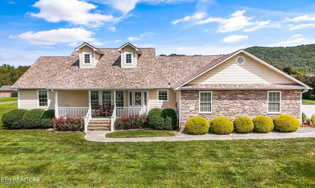 Photo of 3490 Colton Circle, Sevierville, TN 37862 (MLS # 1315422)