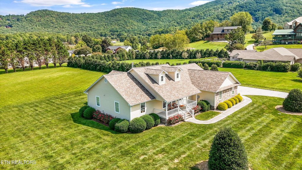 Photo of 3490 Colton Circle, Sevierville, TN 37862 (MLS # 1315422)