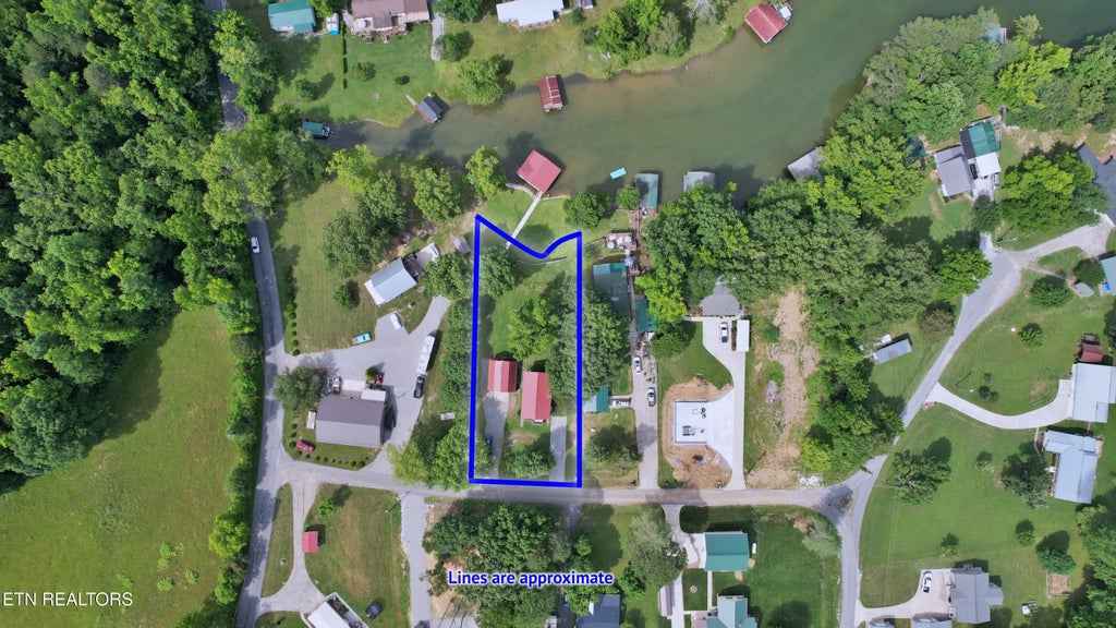 Photo of 153 Cherokee Drive, Spring City, TN 37381 (MLS # 1283850)