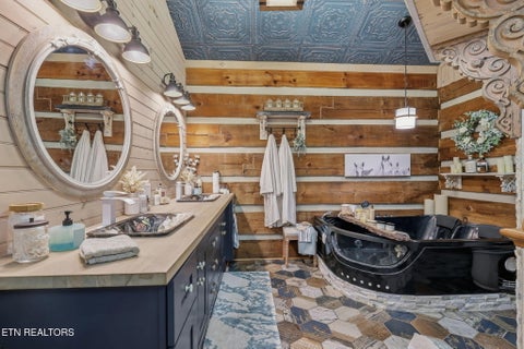 Tiny photo for 802 Lee Shirley Rd, Maryville, TN 37801 (MLS # 1348667)